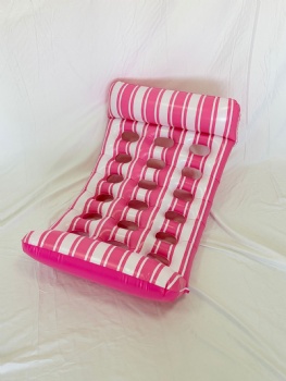 18 Holes Inflatable Pool Bed
